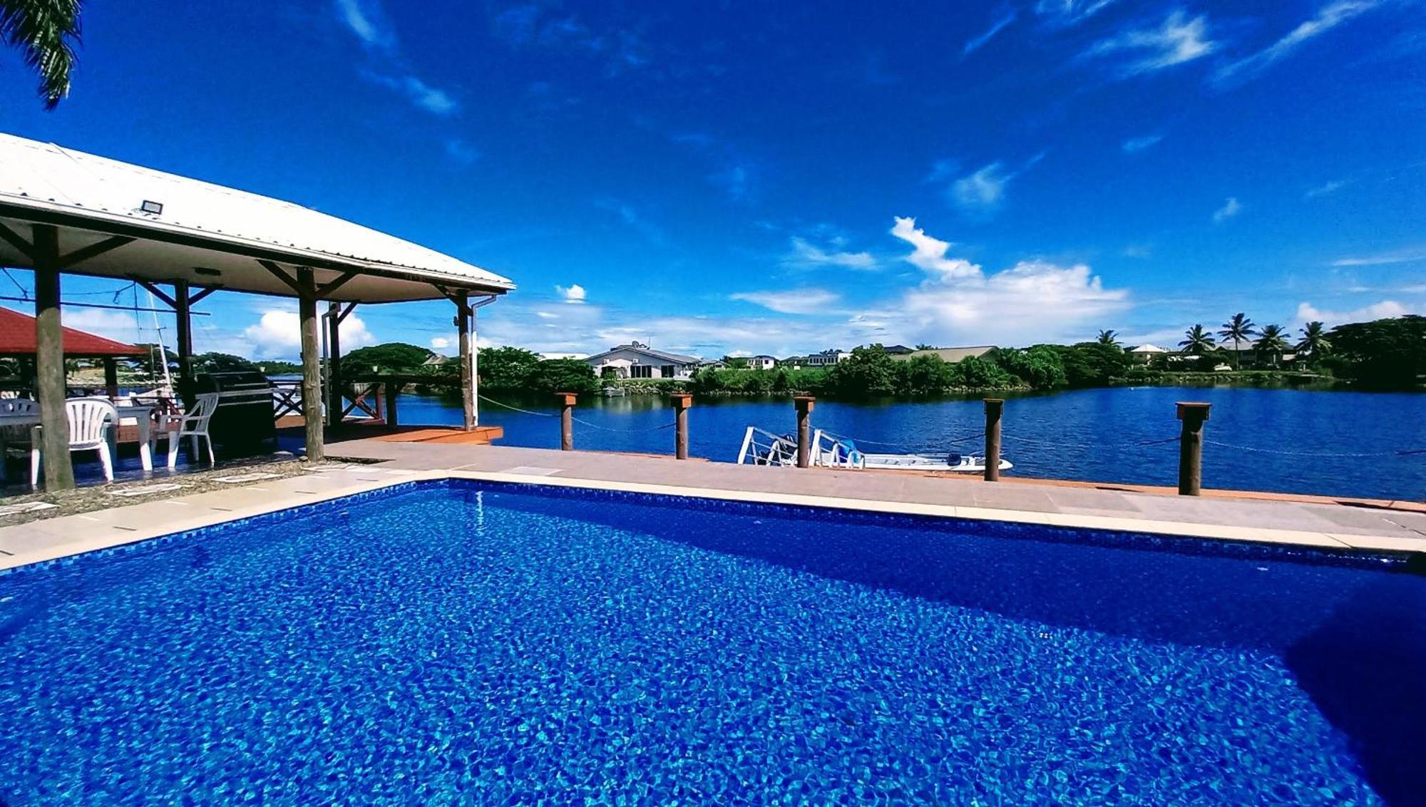 Waterfront Sunset Apartment Nadi Buitenkant foto