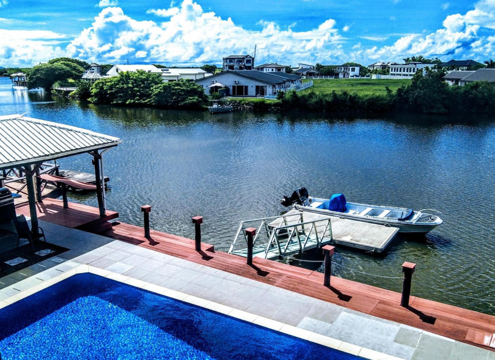 Waterfront Sunset Apartment Nadi Buitenkant foto